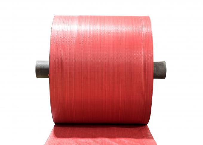 Красным рулон ткани сплетенный полипропиленом для сплетенных PP кладет в мешки/Sacks Breathable анти- тягу